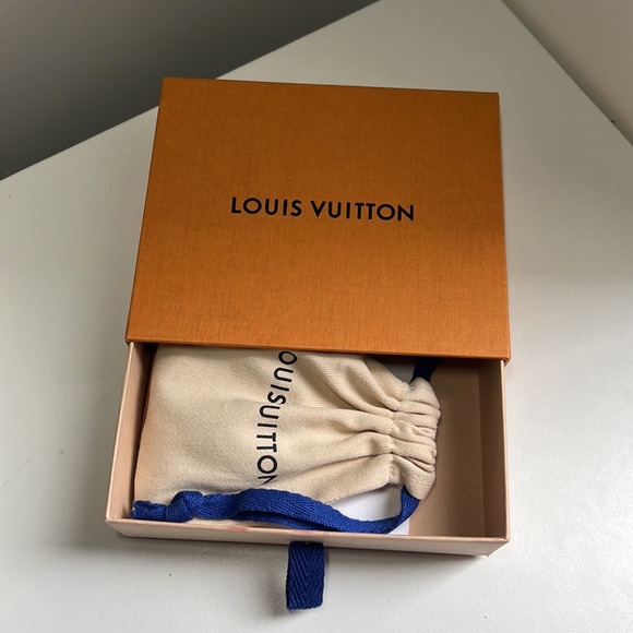 EUC Two Toned LV Leather Bracelet - Picture 10 of 11